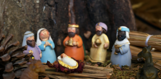 Three Kings Day Crafts Celebrating Epiphany with kids