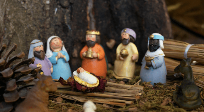 Three Kings Day Crafts Celebrating Epiphany with kids